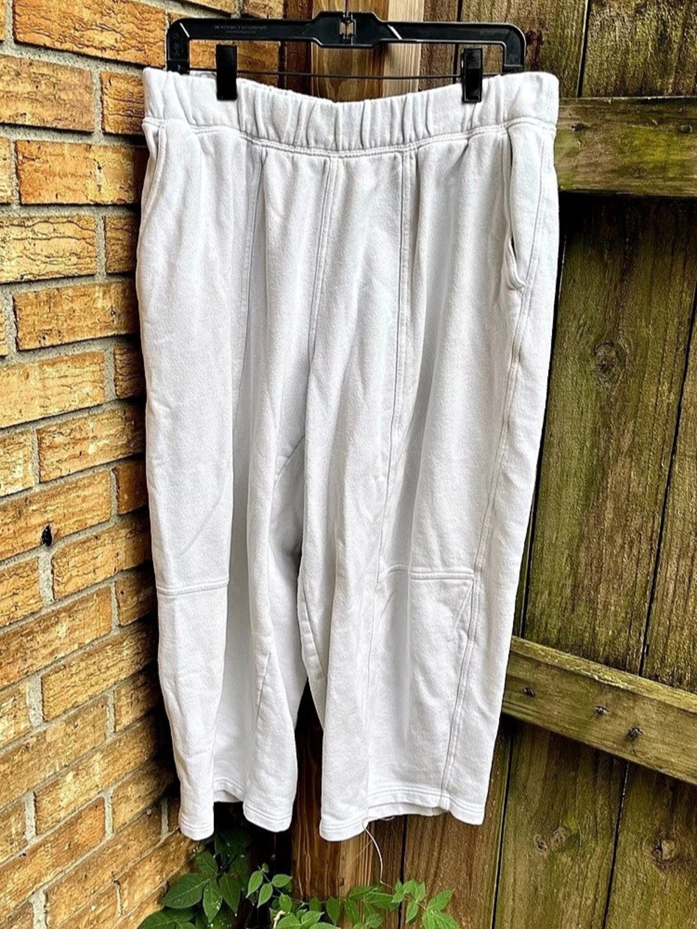 Aerie Barrel Leg Sweatpants White